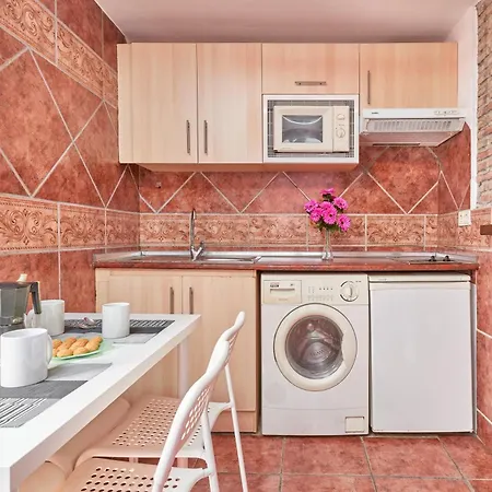 Estudio Quorum, Centro De Apartment *