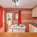Estudio 1 D En El Centro De Daire